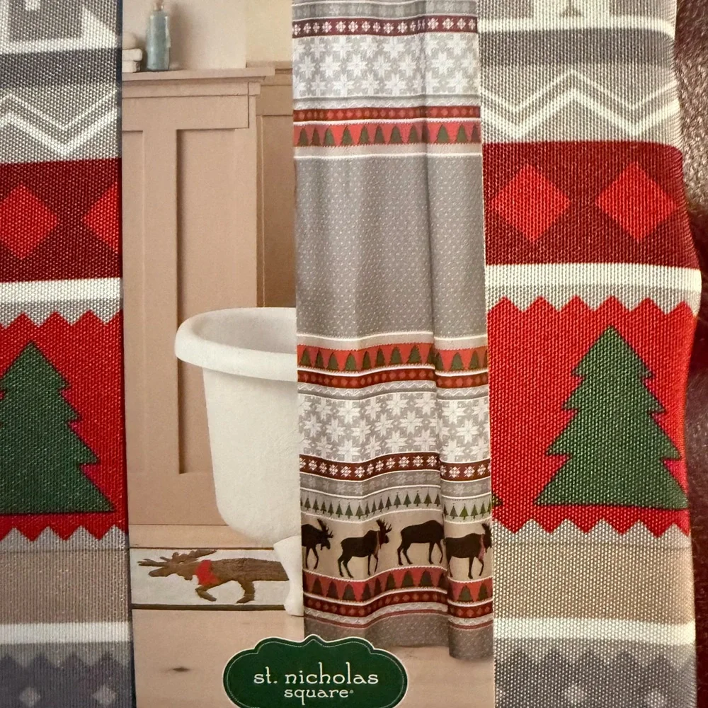 New Saint Nicholas Square cloth shower curtain